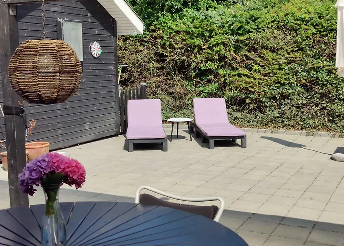 Charming Near The Σπίτι διακοπών Børkop